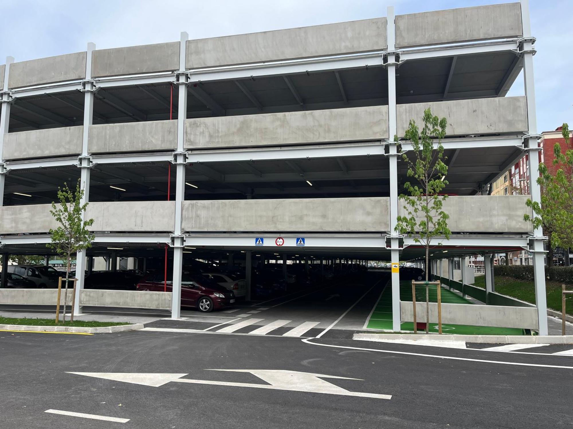 Ansar Suite Torrelavega Εξωτερικό φωτογραφία